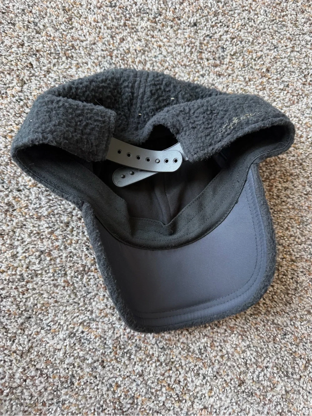 Nike Club Sherpa Faux Fur Hat M/L Black White FJ8629-010 Fleece Snapback Cap